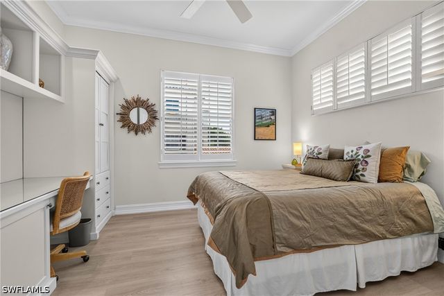 2805 Tiburon BLVD E 102, Naples, FL 34109