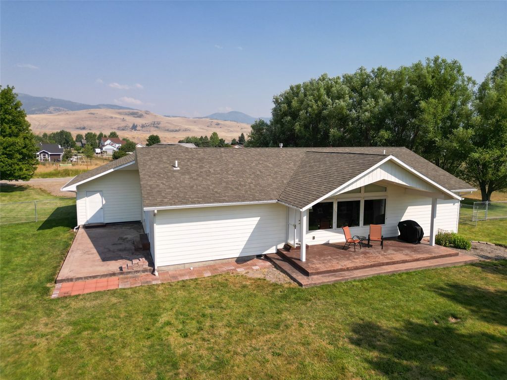 9 Riley Lane, Plains, MT 59859 photo 4