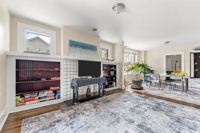 3031 Pinehurst Ave, Dormont, PA 15216
