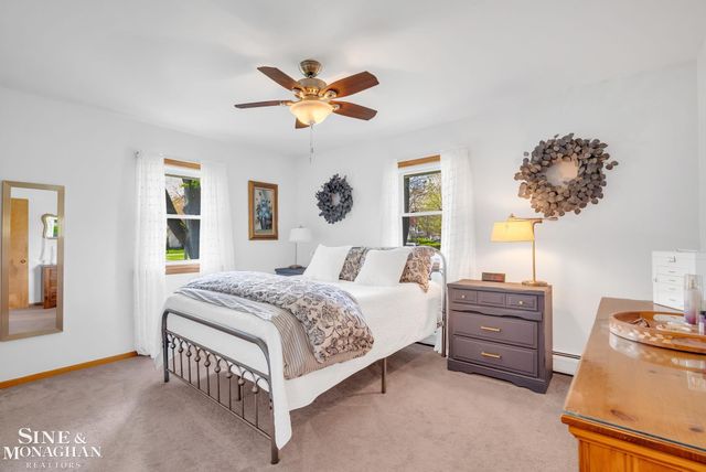718 N Ninth Street, St Clair, MI 48079