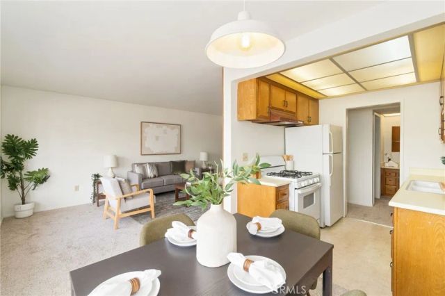 1350 W Lambert 114, La Habra, CA 90631
