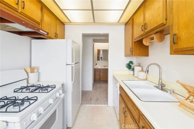 1350 W Lambert 114, La Habra, CA 90631