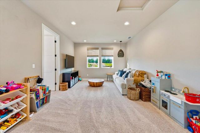 508 Chase Ct, Colfax, CA 95713