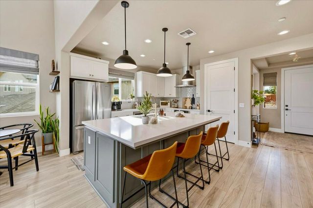 508 Chase Ct, Colfax, CA 95713