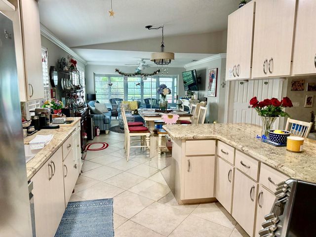 1499 NW Amherst Drive A, Port St. Lucie, FL 34986