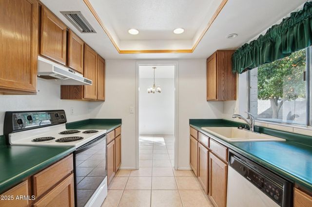 4323 W BLOOMFIELD Road, Glendale, AZ 85304