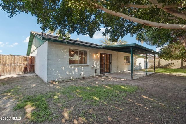 4323 W BLOOMFIELD Road, Glendale, AZ 85304