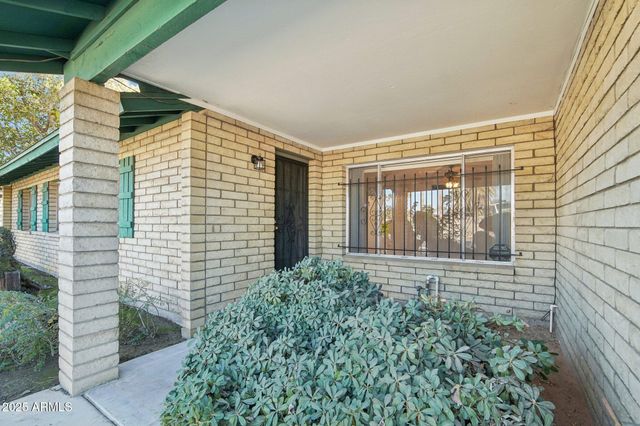 4323 W BLOOMFIELD Road, Glendale, AZ 85304