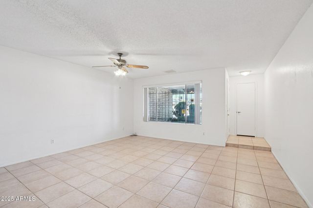 4323 W BLOOMFIELD Road, Glendale, AZ 85304