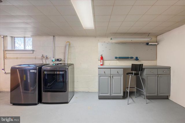 168 MEADOW RD, Pasadena, MD 21122