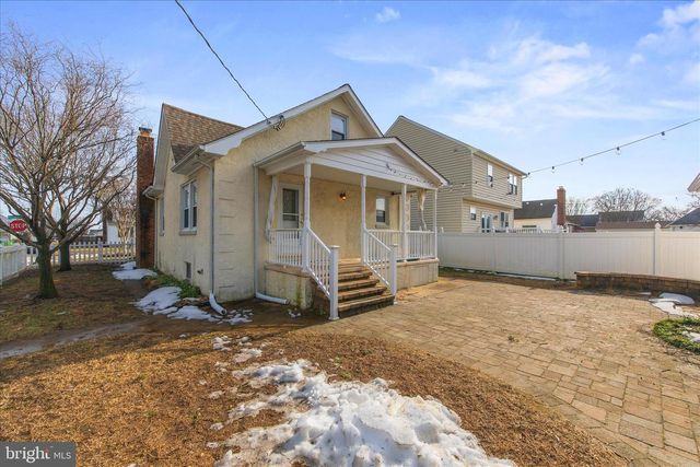 168 MEADOW RD, Pasadena, MD 21122