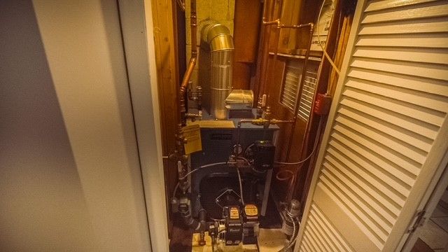 27 Grandview Drive, West Warwick, RI 02893