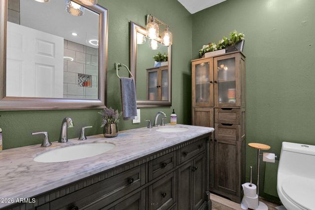 7742 E VERNON Avenue, Scottsdale, AZ 85257