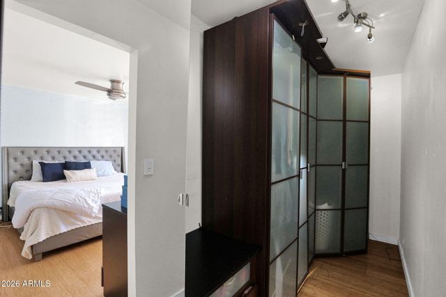 7742 E VERNON Avenue, Scottsdale, AZ 85257