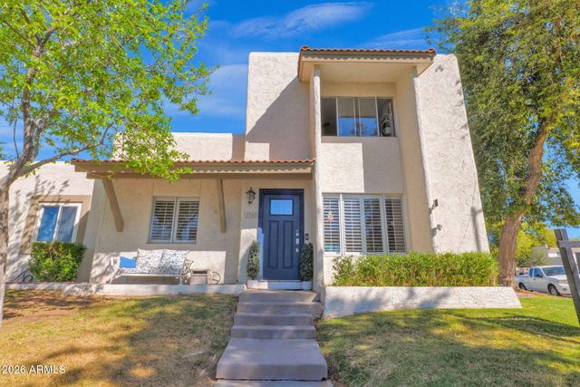 7742 E VERNON Avenue, Scottsdale, AZ 85257