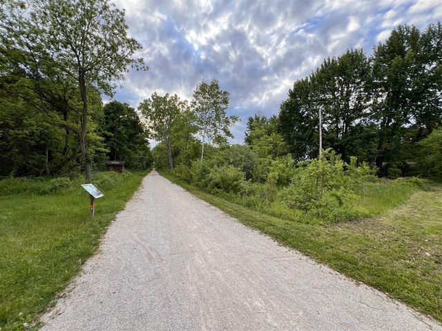 01958 Cr 681, Lacota, MI 49063