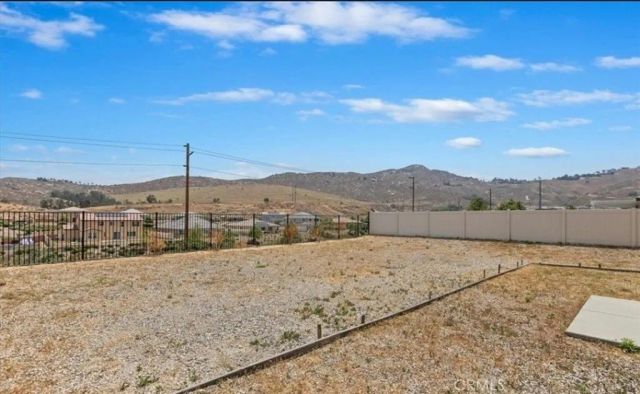 21288 Telegraph Rd, Riverside, CA 92507