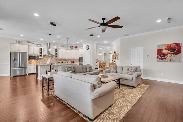 1221 CADENCE COURT, Brandon, FL 33511