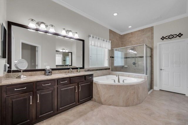 1221 CADENCE COURT, Brandon, FL 33511