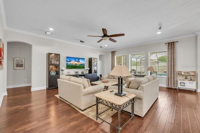 1221 CADENCE COURT, Brandon, FL 33511