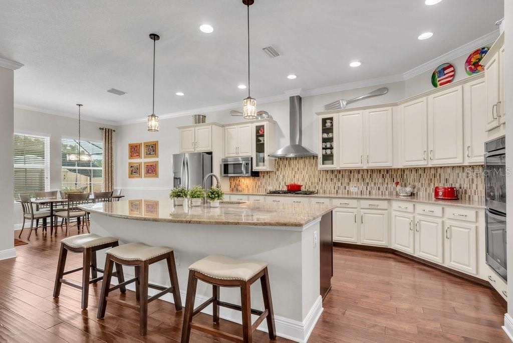 Image 13 of property listing at 1221 CADENCE COURT, Brandon, FL 33511