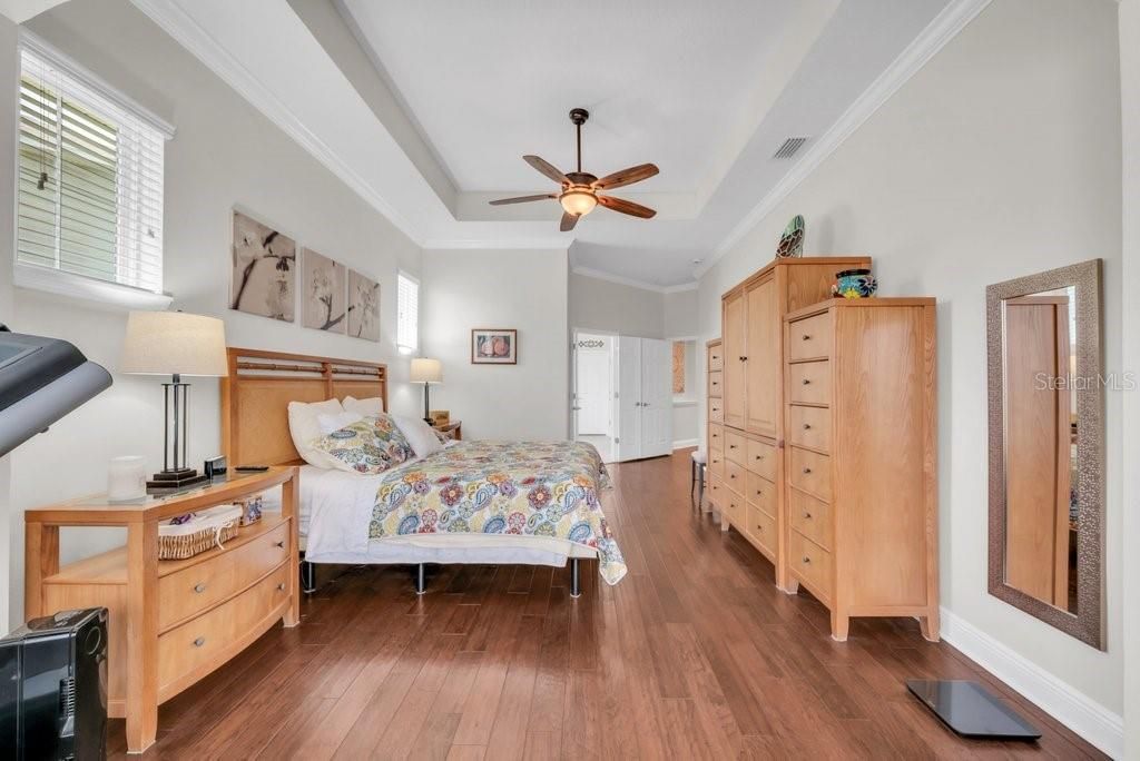 Image 20 of property listing at 1221 CADENCE COURT, Brandon, FL 33511