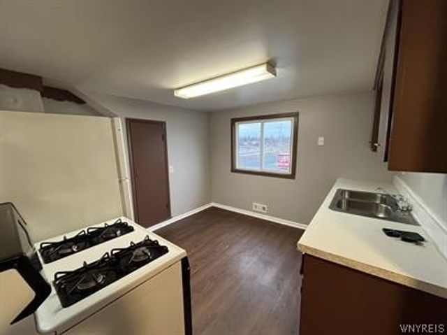 340 Park Avenue, Lockport City, NY 14094