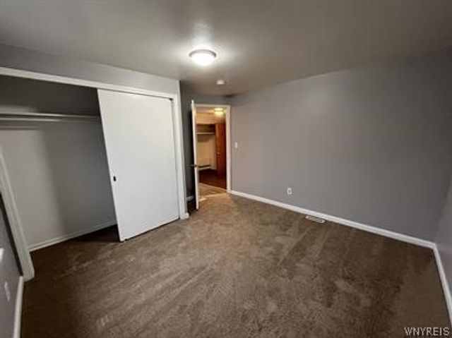 340 Park Avenue, Lockport City, NY 14094