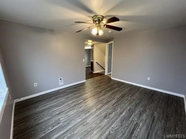 340 Park Avenue, Lockport City, NY 14094