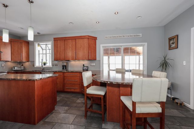 10 Jade Drive, Danville, NH 03819