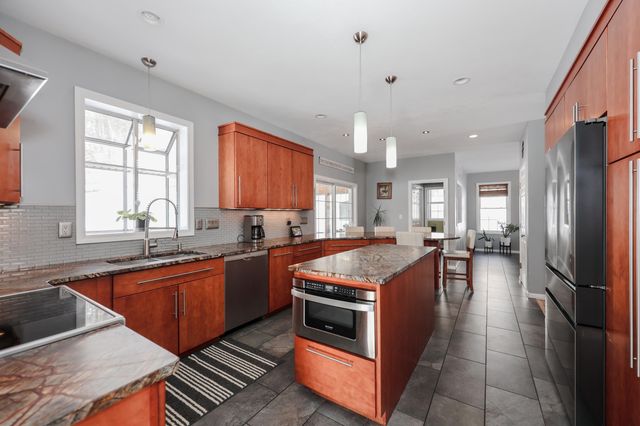 10 Jade Drive, Danville, NH 03819