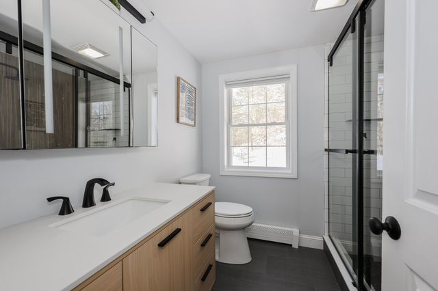 10 Jade Drive, Danville, NH 03819