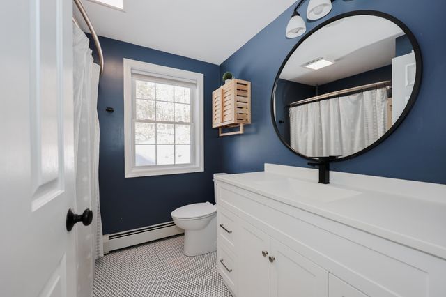 10 Jade Drive, Danville, NH 03819