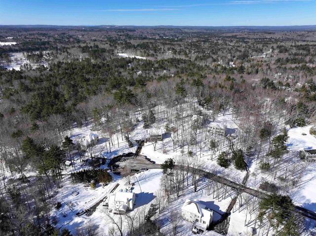 10 Jade Drive, Danville, NH 03819