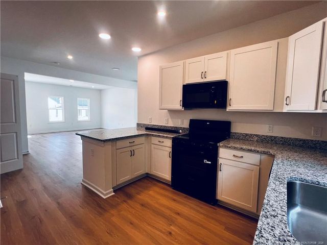 541 Bartley Street, Vass, NC 28394