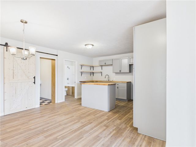 9513 62 Highway, Harrison, AR 72601