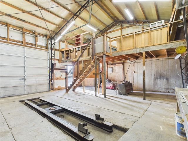 9513 62 Highway, Harrison, AR 72601