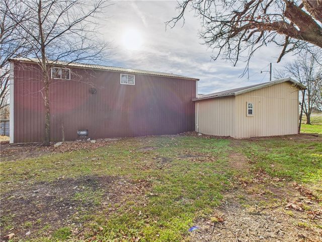 9513 62 Highway, Harrison, AR 72601