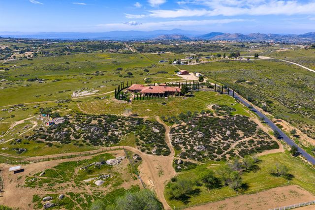 39375 San Ignacio Road, Hemet, CA 92544