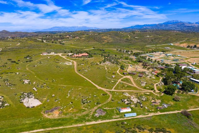 39375 San Ignacio Road, Hemet, CA 92544