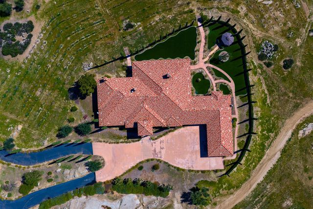 39375 San Ignacio Road, Hemet, CA 92544