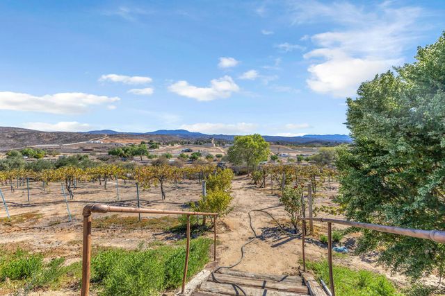 39375 San Ignacio Road, Hemet, CA 92544