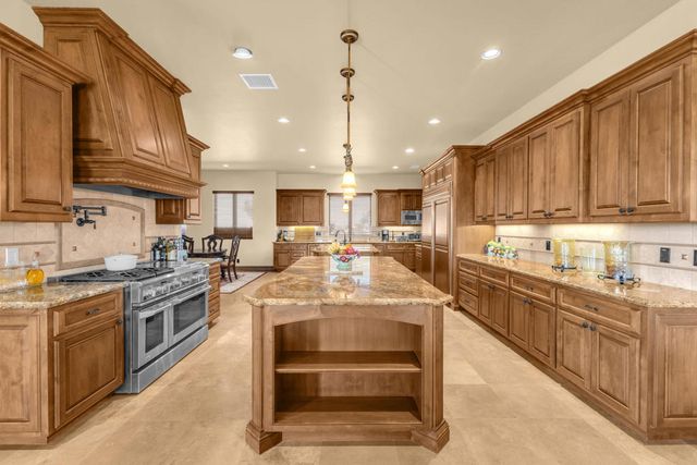 39375 San Ignacio Road, Hemet, CA 92544