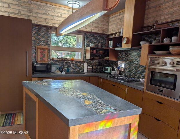 3007 N Gaia Place, Tucson, AZ 85745