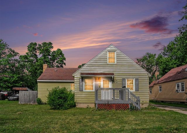 2461 Longstreet Avenue, Wyoming, MI 49509