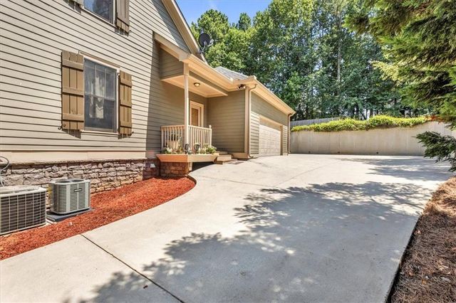 1004 FAIRWAY SEVEN, Villa Rica, GA 30180