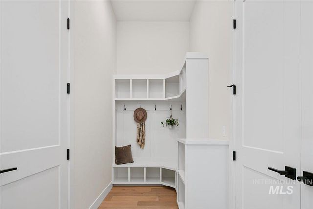 24329 Bay Rum Way, Middleton, ID 83644