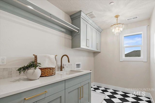 24329 Bay Rum Way, Middleton, ID 83644