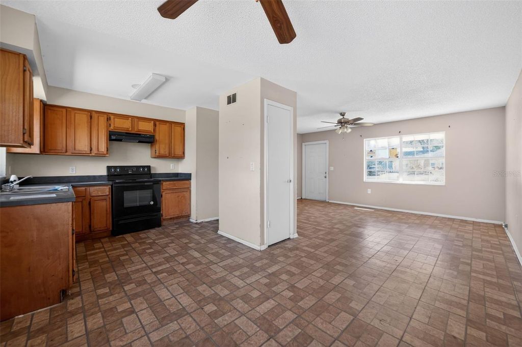 Image 13 of property listing at 540 PINE COURT, Altamonte Springs, FL 32714