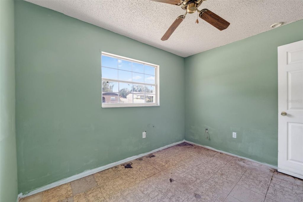 Image 6 of property listing at 540 PINE COURT, Altamonte Springs, FL 32714